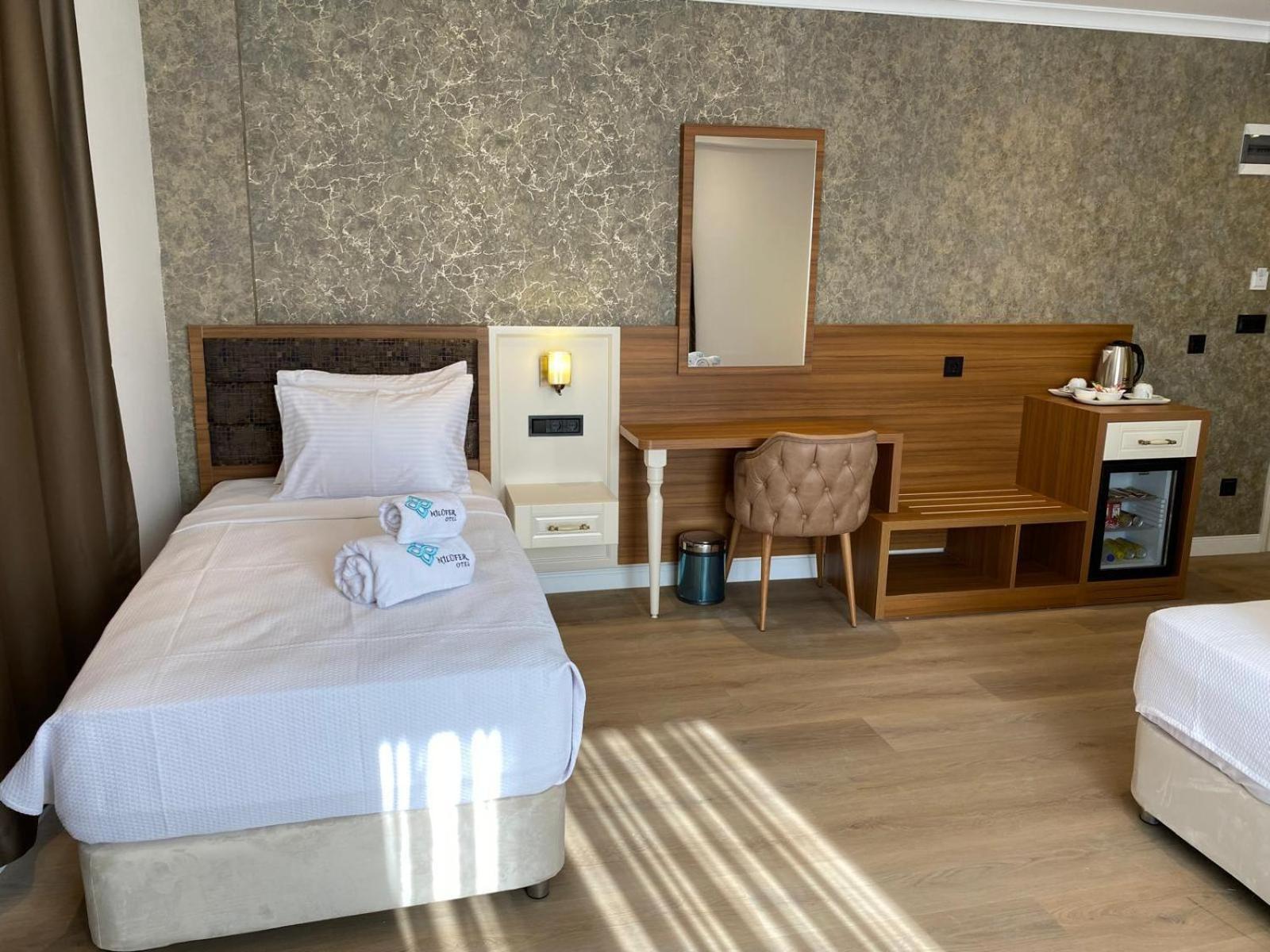By Otel Niluefer Бурса Екстериор снимка